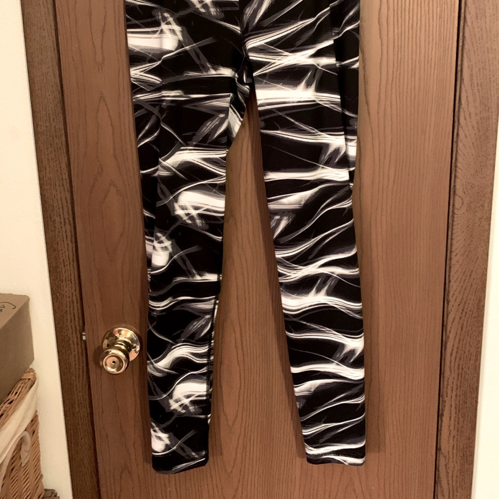 🔥 Victoria Secrets sport cropped leggings